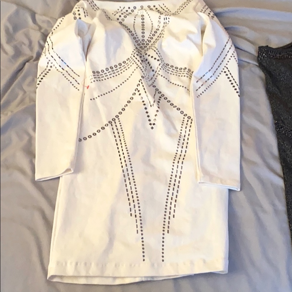 Bebe Boatneck Studded LS DRS